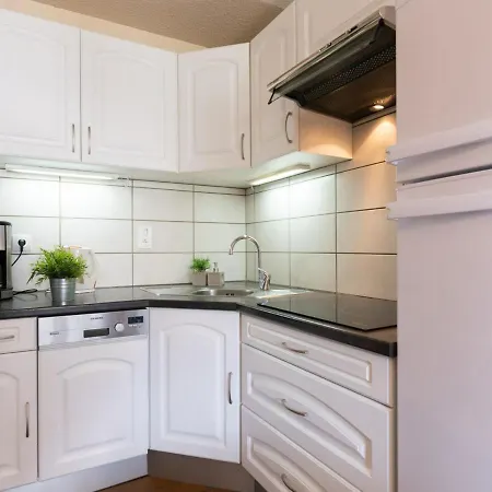 Confort Pres Centre Et Telepherique, Balcon, Parking, Ideal Famille - Fr-1-296-127 * Saint-Lary-Soulan