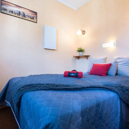 Confort Pres Centre Et Telepherique, Balcon, Parking, Ideal Famille - Fr-1-296-127